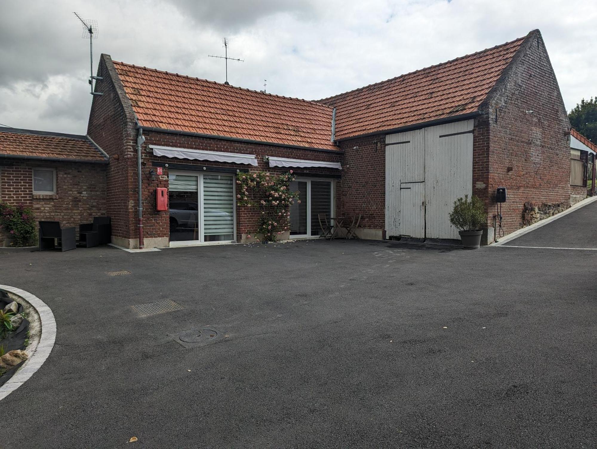 Studio Les Chambres De La Source - Milouin Sancourt  Luaran gambar